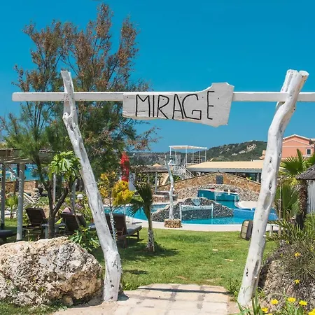 Mirage Arillas Type C18 アパート *